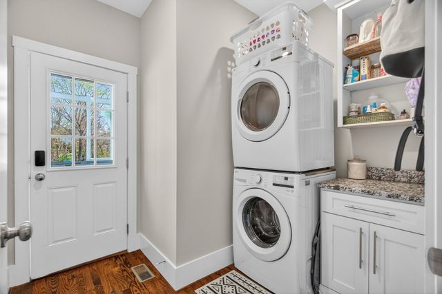 813 5th Ave, E, Springfield, TN 37172