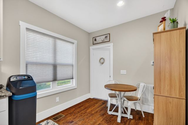 813 5th Ave, E, Springfield, TN 37172