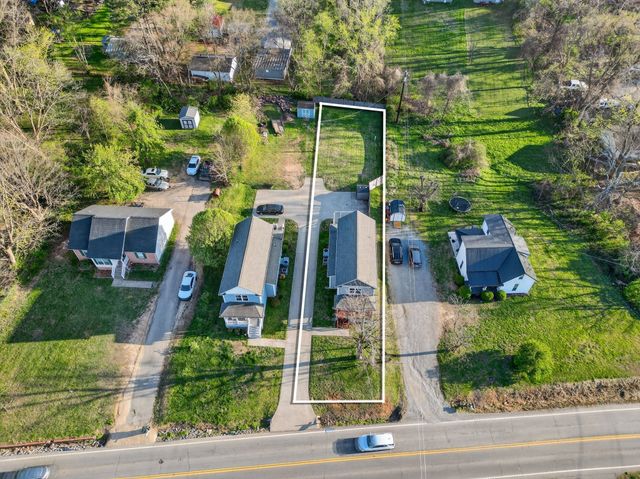 813 5th Ave, E, Springfield, TN 37172