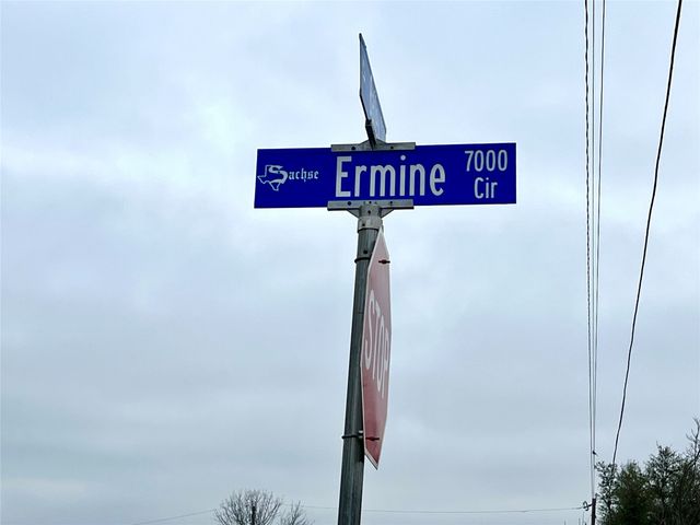 6913 Ermine Circle, Sachse, TX 75048