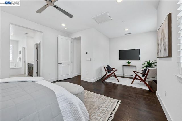 3957 Scottfield St, Dublin, CA 94568