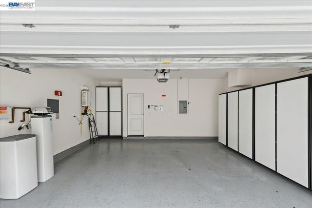 3957 Scottfield St, Dublin, CA 94568
