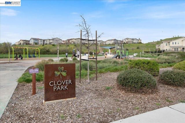 3957 Scottfield St, Dublin, CA 94568