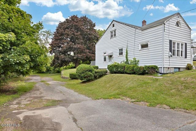 140 Everett Road, Colonie, NY 12205