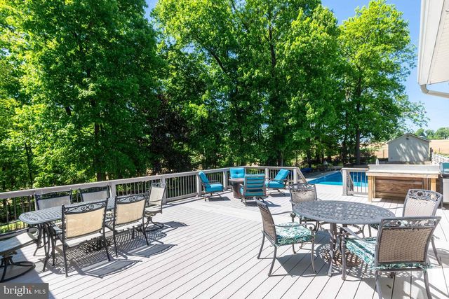 202 ALMAR DR, Hampstead, MD 21074