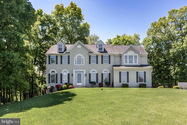 202 ALMAR DR, Hampstead, MD 21074