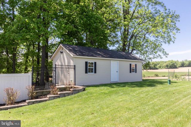 202 ALMAR DR, Hampstead, MD 21074