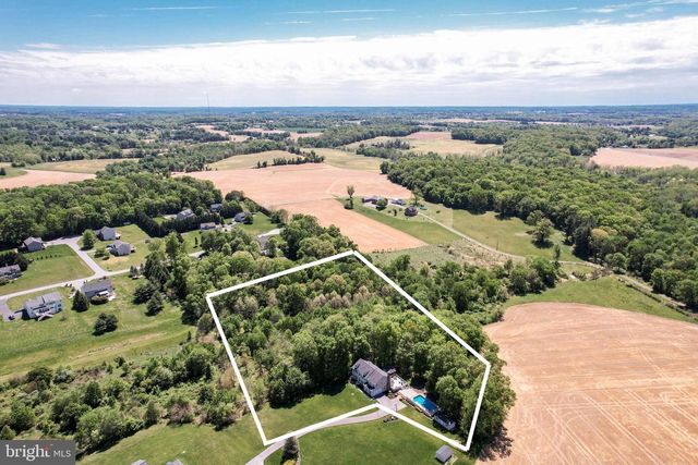 202 ALMAR DR, Hampstead, MD 21074