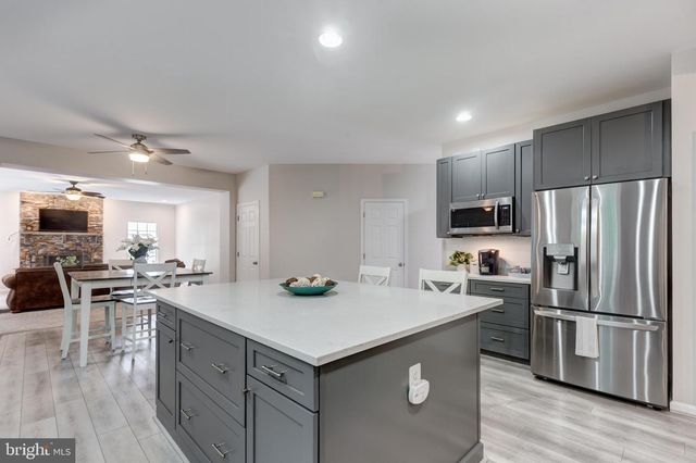 202 ALMAR DR, Hampstead, MD 21074