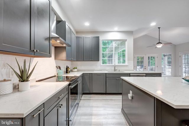 202 ALMAR DR, Hampstead, MD 21074