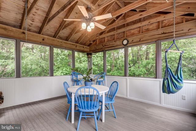 202 ALMAR DR, Hampstead, MD 21074
