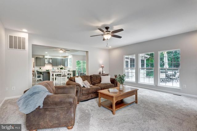 202 ALMAR DR, Hampstead, MD 21074