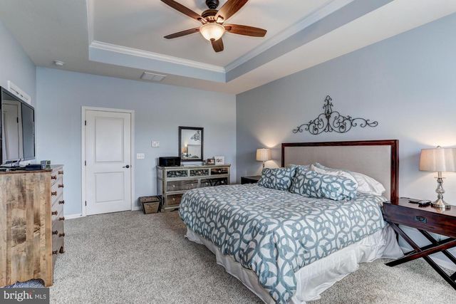 7067 KONA DR, Gainesville, VA 20155