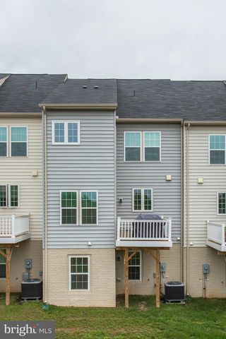 7067 KONA DR, Gainesville, VA 20155