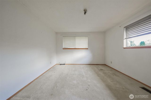 7233 Tacoma Avenue S, Tacoma, WA 98408