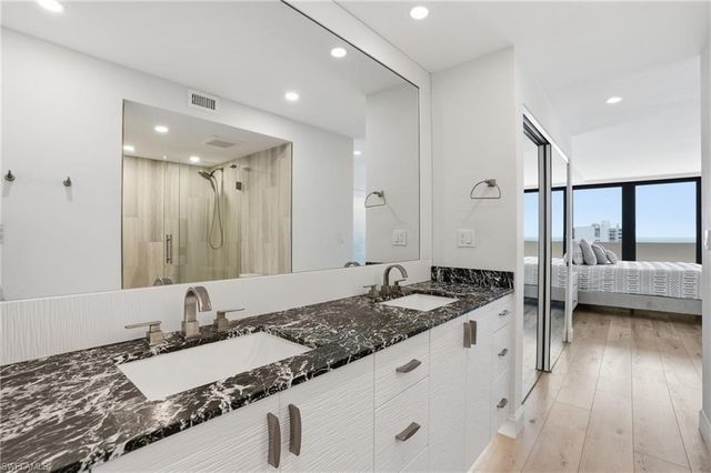 4001 Gulf Shore BLVD N 1407, Naples, FL 34103