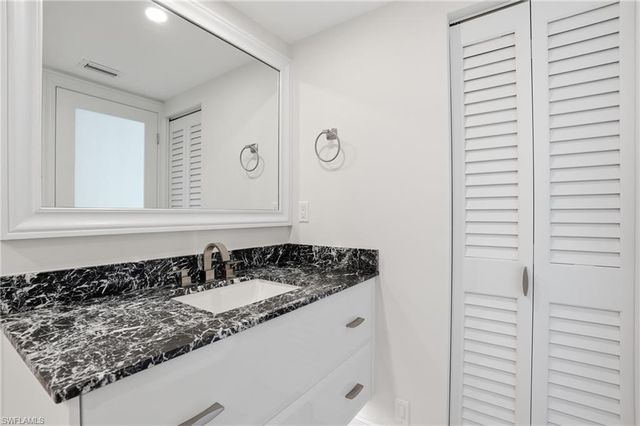 4001 Gulf Shore BLVD N 1407, Naples, FL 34103