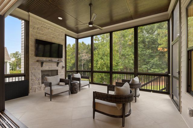 2345 Ballywater Lea Way, Wake Forest, NC 27587