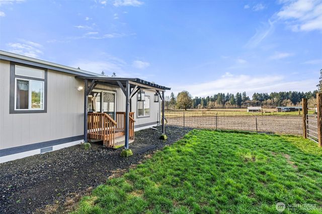 205 Antrim Road, Winlock, WA 98596