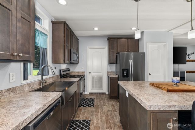 205 Antrim Road, Winlock, WA 98596