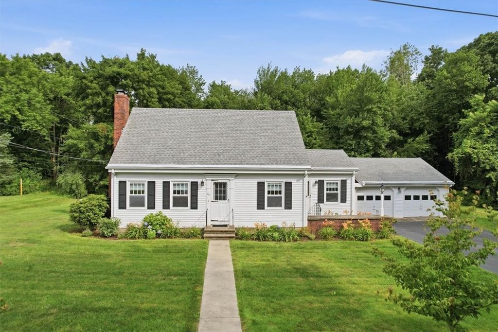 24 Rolling Acres Drive, Cumberland, RI 02864