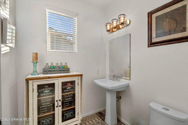 3262 Woodford St, Post Falls, ID 83854