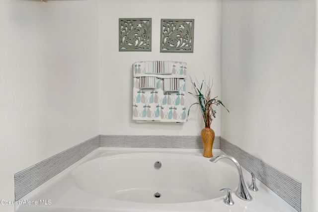 3262 Woodford St, Post Falls, ID 83854