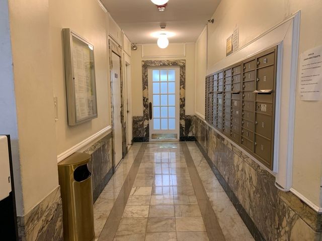 464 Commonwealth Ave 27, Boston, MA 02215
