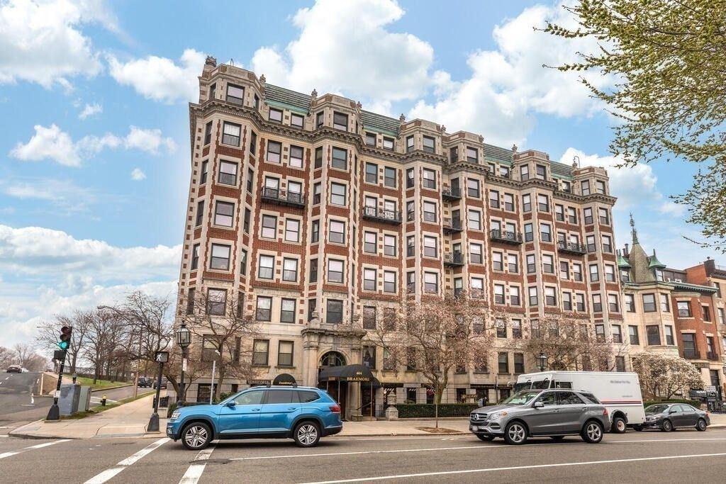 464 Commonwealth Ave 27, Boston, MA 02215