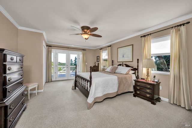 17120 Knollview Dr, Hidden Valley Lake, CA 95467