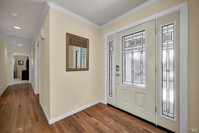 17120 Knollview Dr, Hidden Valley Lake, CA 95467