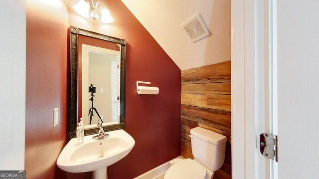 101 Willow Ridge Circle, Thomasville, GA 31757