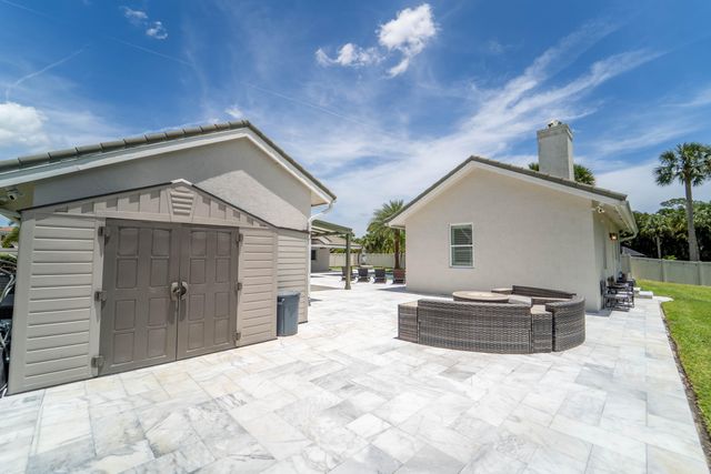13796 Doubletree Trail, Wellington, FL 33414