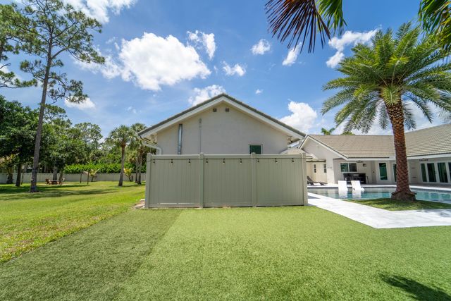 13796 Doubletree Trail, Wellington, FL 33414