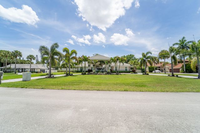13796 Doubletree Trail, Wellington, FL 33414