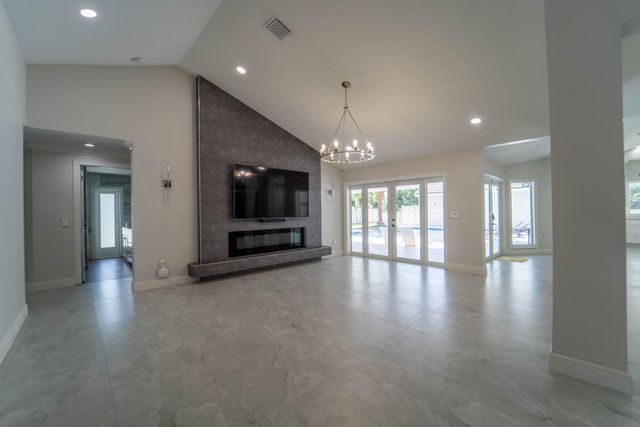 13796 Doubletree Trail, Wellington, FL 33414