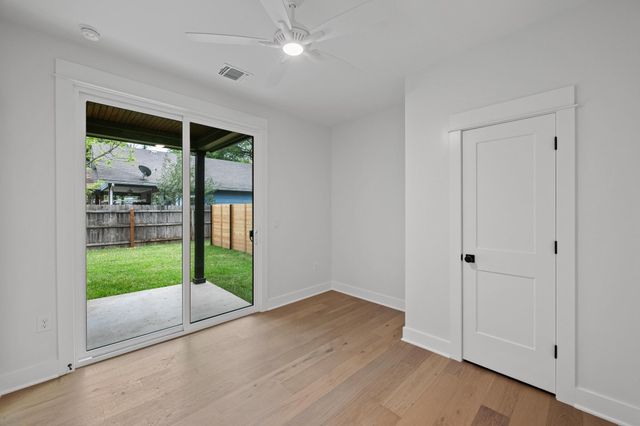 1906 Willow ST 2, Austin, TX 78702