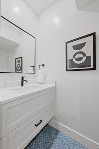 1906 Willow ST 2, Austin, TX 78702