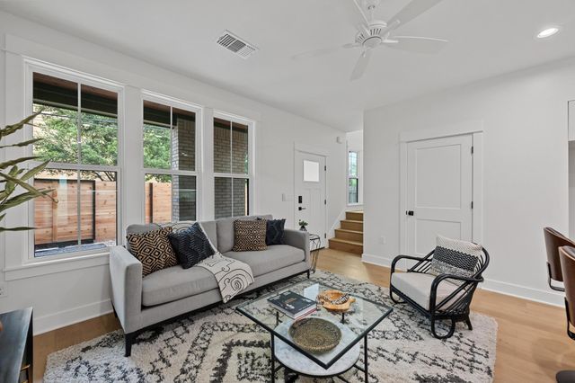 1906 Willow ST 2, Austin, TX 78702