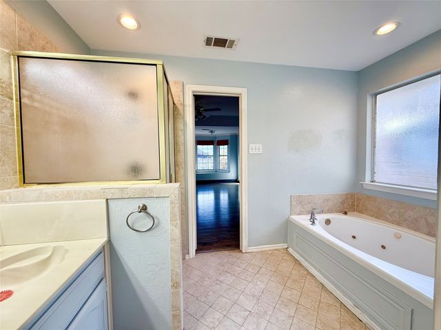 2301 Mapleleaf Lane, Flower Mound, TX 75028