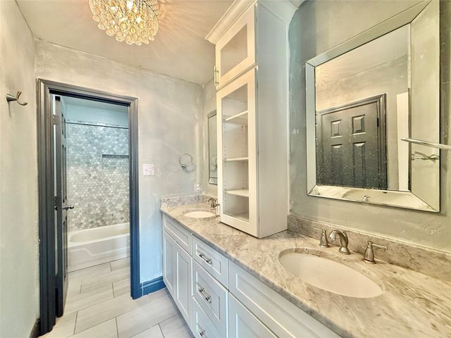 2301 Mapleleaf Lane, Flower Mound, TX 75028