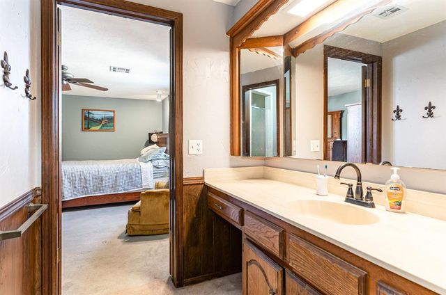 6636 Whitehall Drive, Oklahoma City, OK 73132