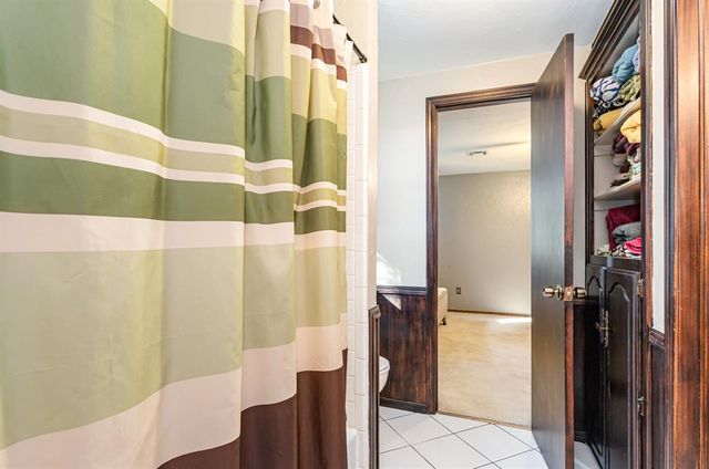 6636 Whitehall Drive, Oklahoma City, OK 73132