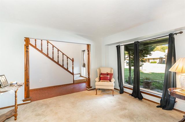 6636 Whitehall Drive, Oklahoma City, OK 73132