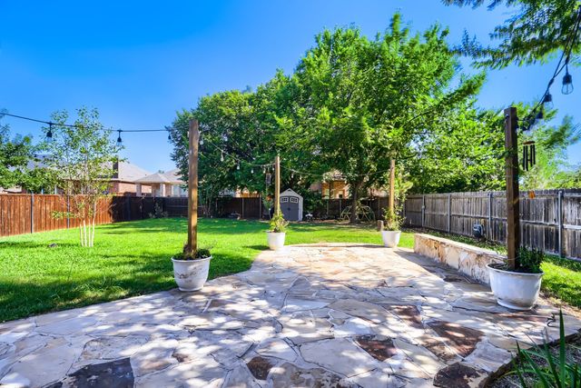 2412 Loon Lake Road, Denton, TX 76210