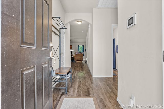 23489 S Donna Lane, Claremore, OK 74019