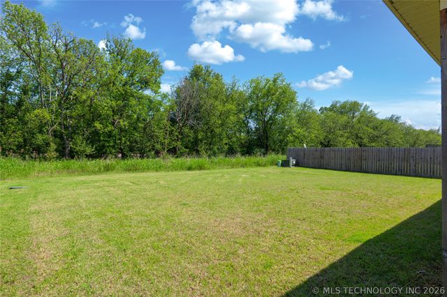 23489 S Donna Lane, Claremore, OK 74019