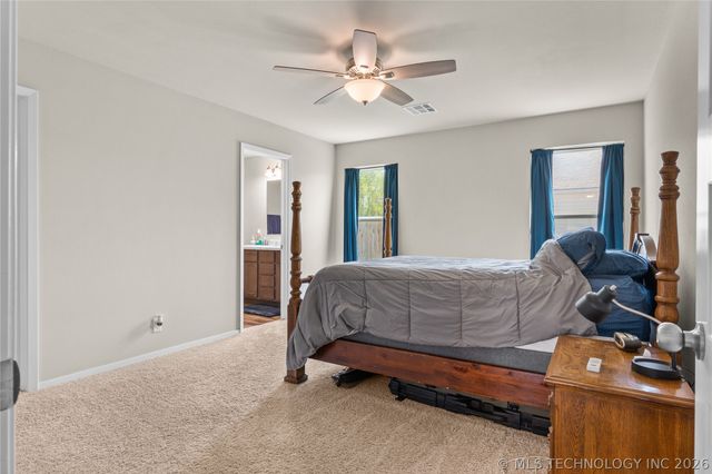 23489 S Donna Lane, Claremore, OK 74019