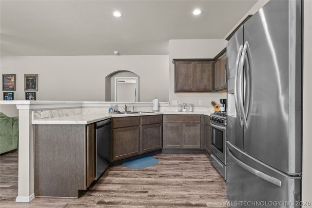 23489 S Donna Lane, Claremore, OK 74019