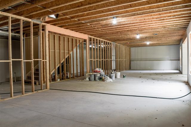 11290 Killarney Drive Drive, Stanwood, MI 49346